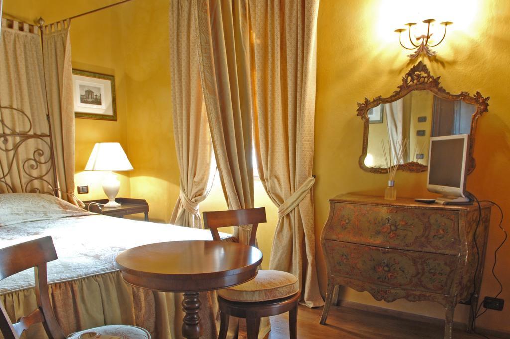 Hotel Torre Di San Martino Gazzola Di Rivalta Exterior foto